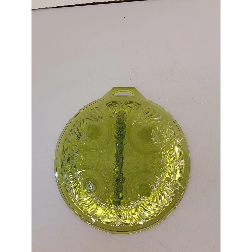 Vintage Indiana Glass Killarney Avocado Green Divided Relish Dish